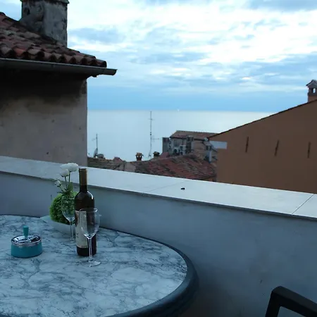 Da Leona Old City Apartment